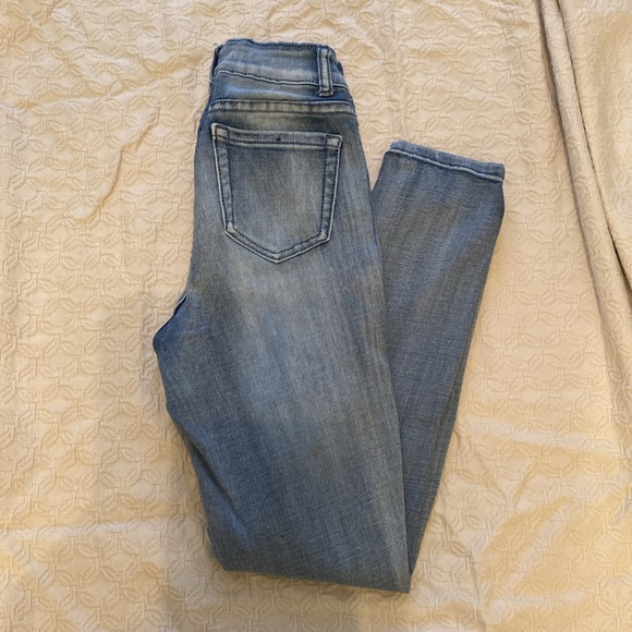 Junior’s jeans | high rise | skinny jeans | Size 5 - Picture 8 of 9